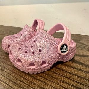 Baby Pink Glitter CROCS ✨